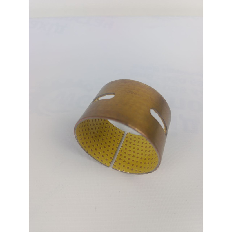 Втулка осі балансира переднього моста R125974  John Deere